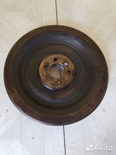 Маховик VW Passat B3 1988-1993