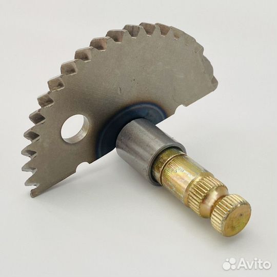 Вал кикстартера 12 с сектором двиг.4х такт.длинн