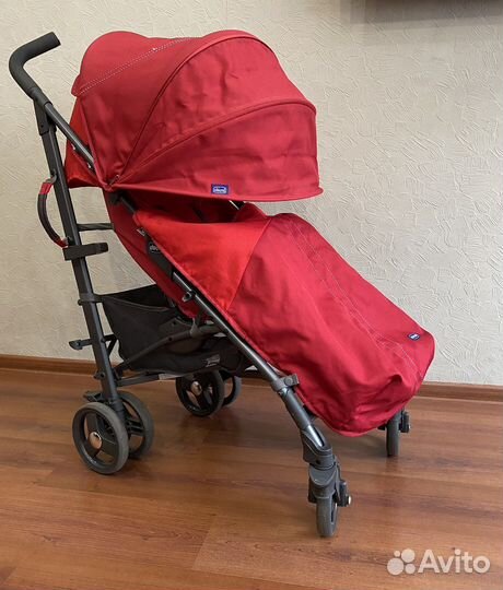 Прогулочная коляска chicco