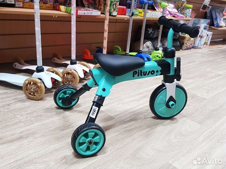 Трехколесный велосипед 