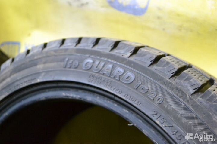 Yokohama Ice Guard IG20 215/45 R17