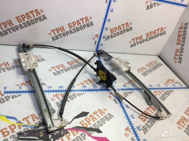 Стеклоподъемник передний (электрический) Прав