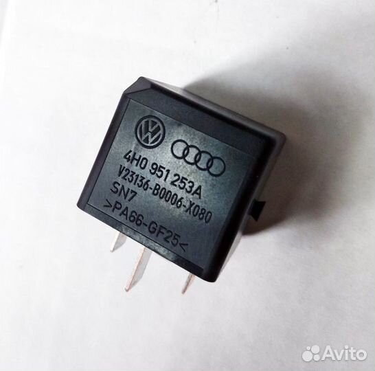 Компрессор пневмы оригинал VW Touareg NF 2010+