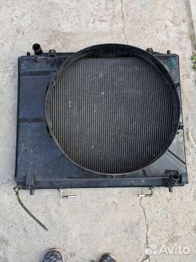 Радиатор охлаждения двигателя Pajero 3