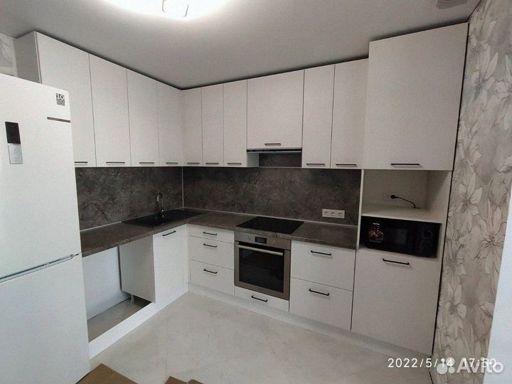 Кухонный гарнитур / угловая кухня