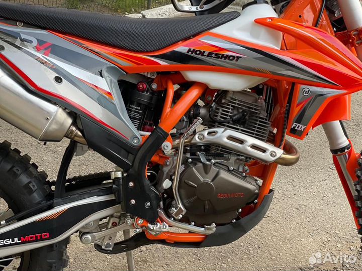 Мотоцикл Regulmoto Holeshot 300