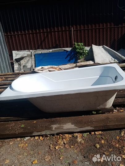 Ванна акриловая 150 бу