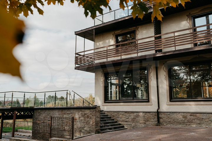 Гостиница, 1451 м²