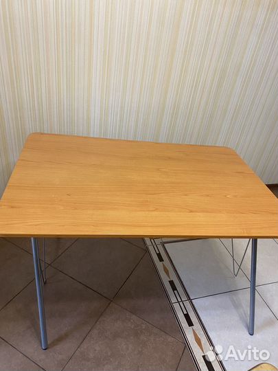 Продам стулья со столом