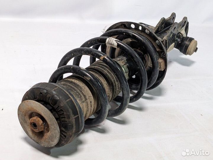 Стойка подвески передняя правая Opel Astra J седан