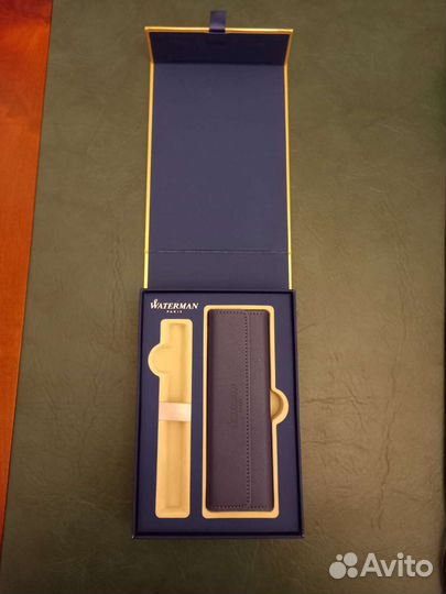 Подарочная коробка Waterman с чехлом для ручки