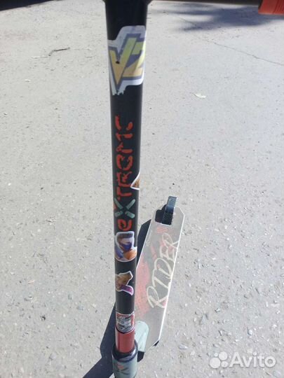 Трюковой самокат