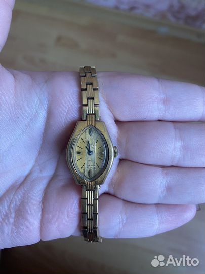 Часы наручные женские заря СССР