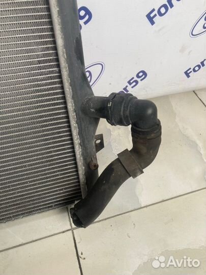 Радиатор двс Skoda Octavia A5 2008-2013