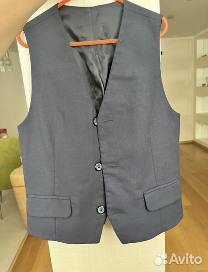 Жилетка школьная 140