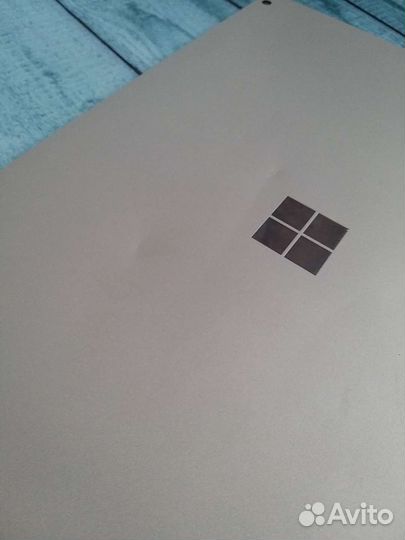 Microsoft Surface Book 2 (i7-8650/16gb/1060/4K)