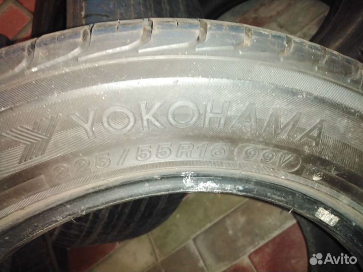 Yokohama dB Decibel E70D 225/55 R16 99W