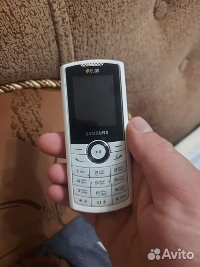 Телефон samsung