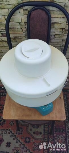 Соковыжималка электрическая 