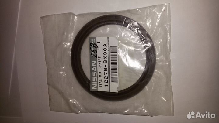 Сальник коленчатого вала 12279-BX00A Nissan