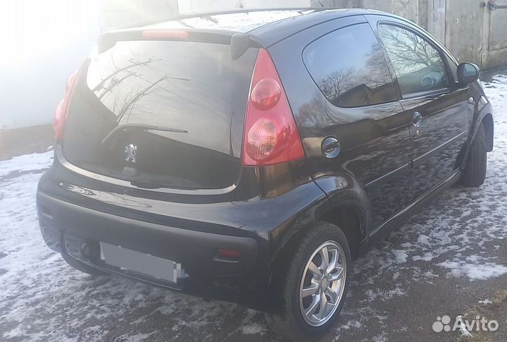 Peugeot 107 1.0 МТ, 2007, 173 000 км