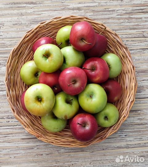 Блюдо для фруктов плетёное из эко-лозы