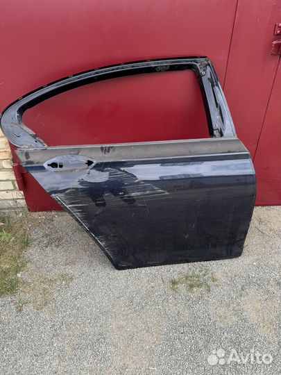 Даерь от BMW f01 короткая база,правая пассаж