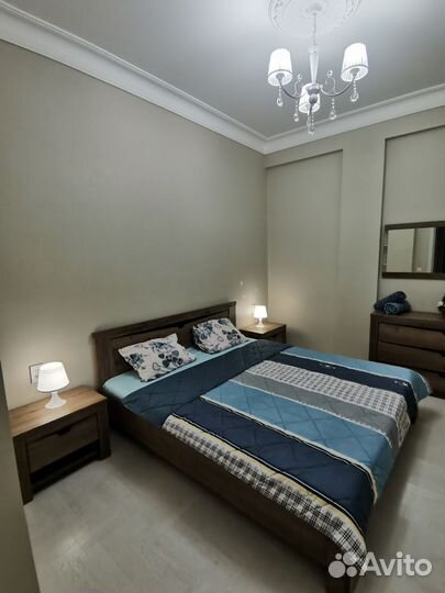 Квартира посуточно,кравать,комната