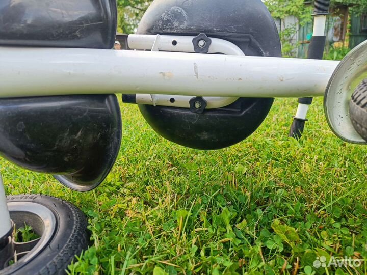 Трехколесный велосипед