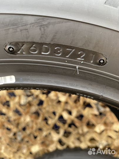 Bridgestone Blizzak Spike-02 225/55 R17 101T
