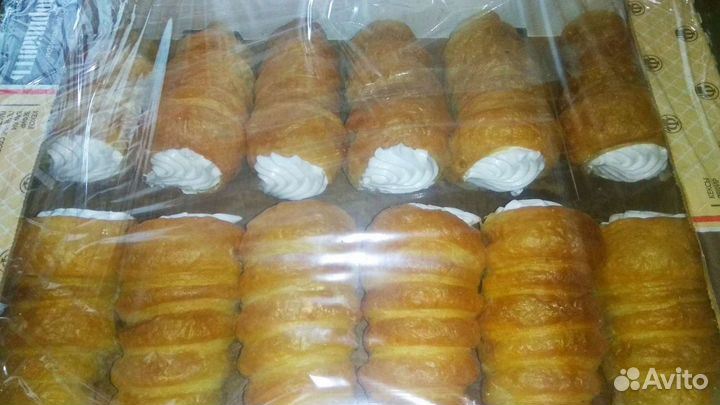 Трубочки ручной работы. Натуральный белковый крем