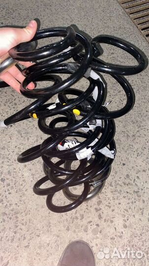 Передняя пружина на мерседес 447