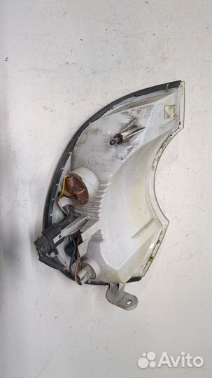 Поворот Hyundai Terracan, 2005