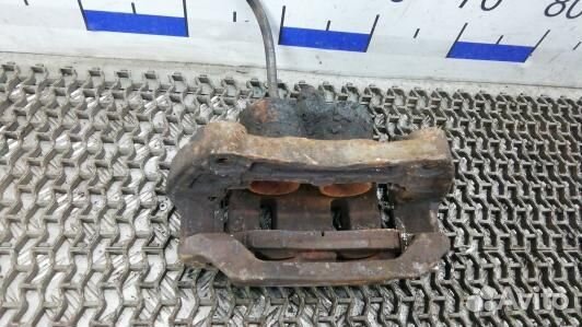 Суппорт тормозной передний правый nissan pathfinde