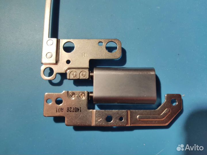 Петли для ноутбука Dell Inspiron 13 7000 P57G