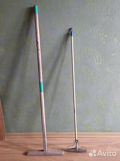 Швабра деревянная и лентяйка с зажимом