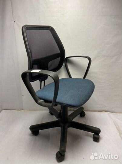 Компьютерное кресло