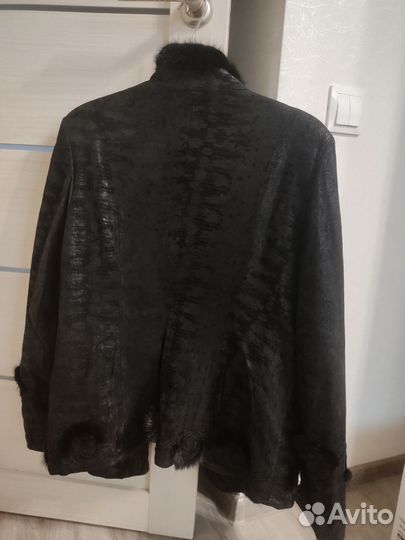 Куртка кожаная женская демисезонная