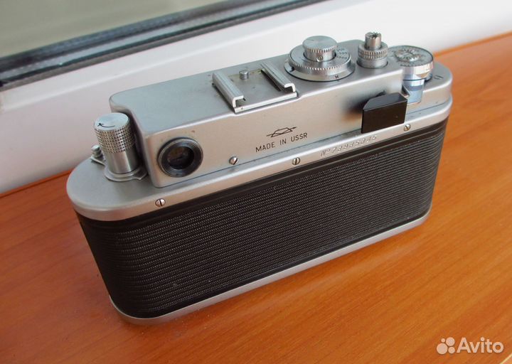 Пленочный фотоаппарат зенит,зоркий-4к