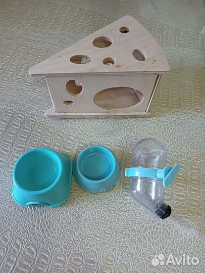 Миски, домик поилка для хомяков