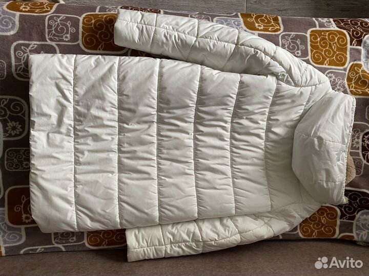 Пуховик женский весна-осень