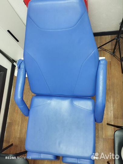 Массажное (педикюрное) кресло