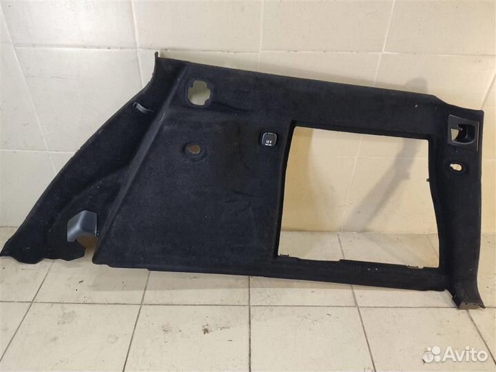 Обшивка багажника правая Mercedes Benz ML W164 20