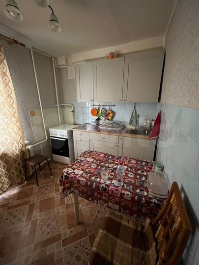 2-к. квартира, 50 м², 5/9 эт.