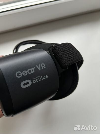 Гарнитура виртуальной реальности Samsung Gear VR