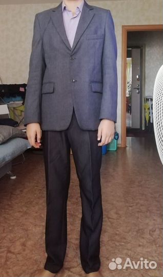 Костюм школьный, рост 160-170