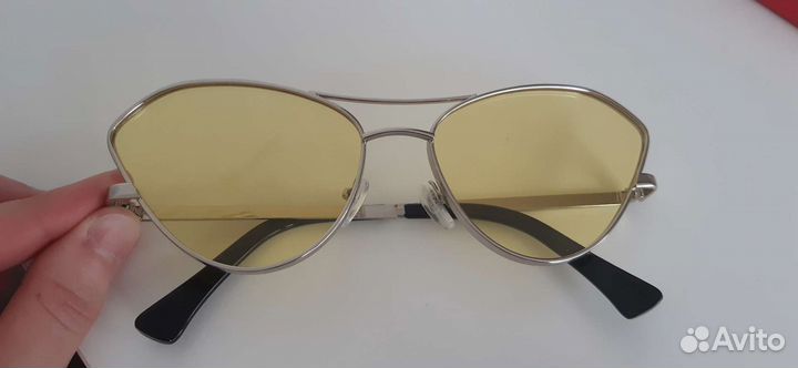 Солнцезащитные очки