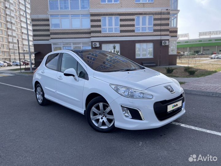 Peugeot 308 1.6 AT, 2011, 137 000 км