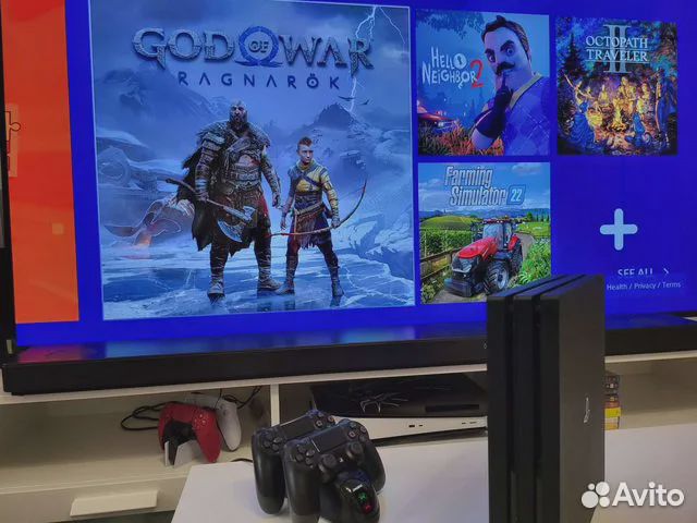 Playstation 4 Pro + 390 игр