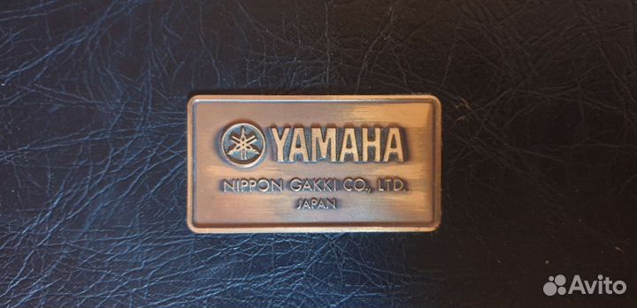 Кейс для бас гитары Yamaha